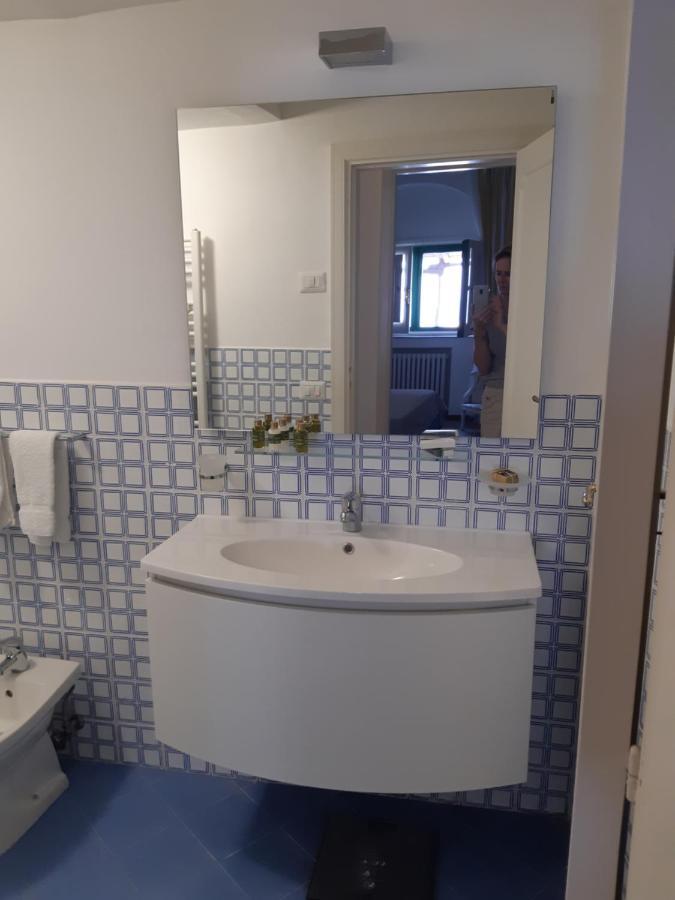 Eleanor' S Garden Hotel Равело Екстериор снимка